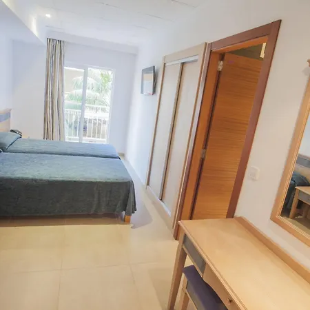 Hotel Hm Dunas Blancas 4*