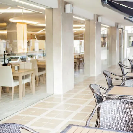 杜纳斯布兰卡斯hm酒店 酒店 帕尔马海滩